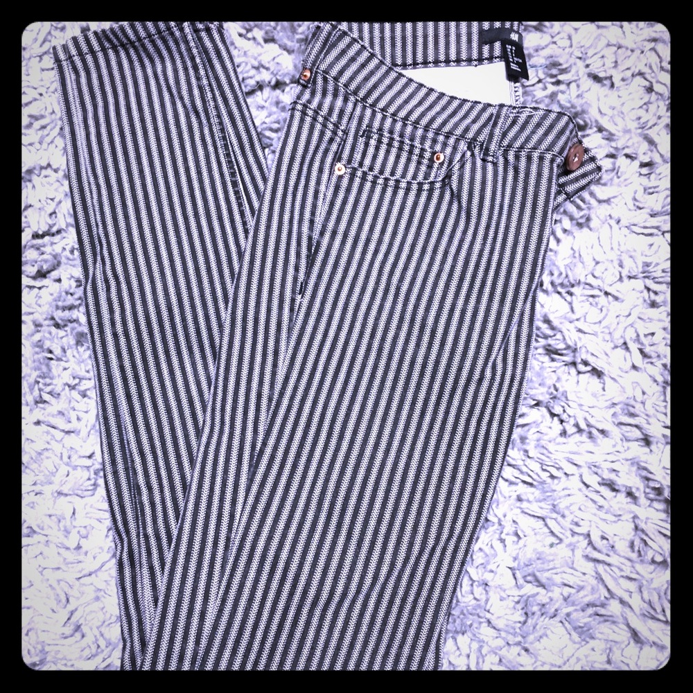 Black and grey striped skinny jeans
